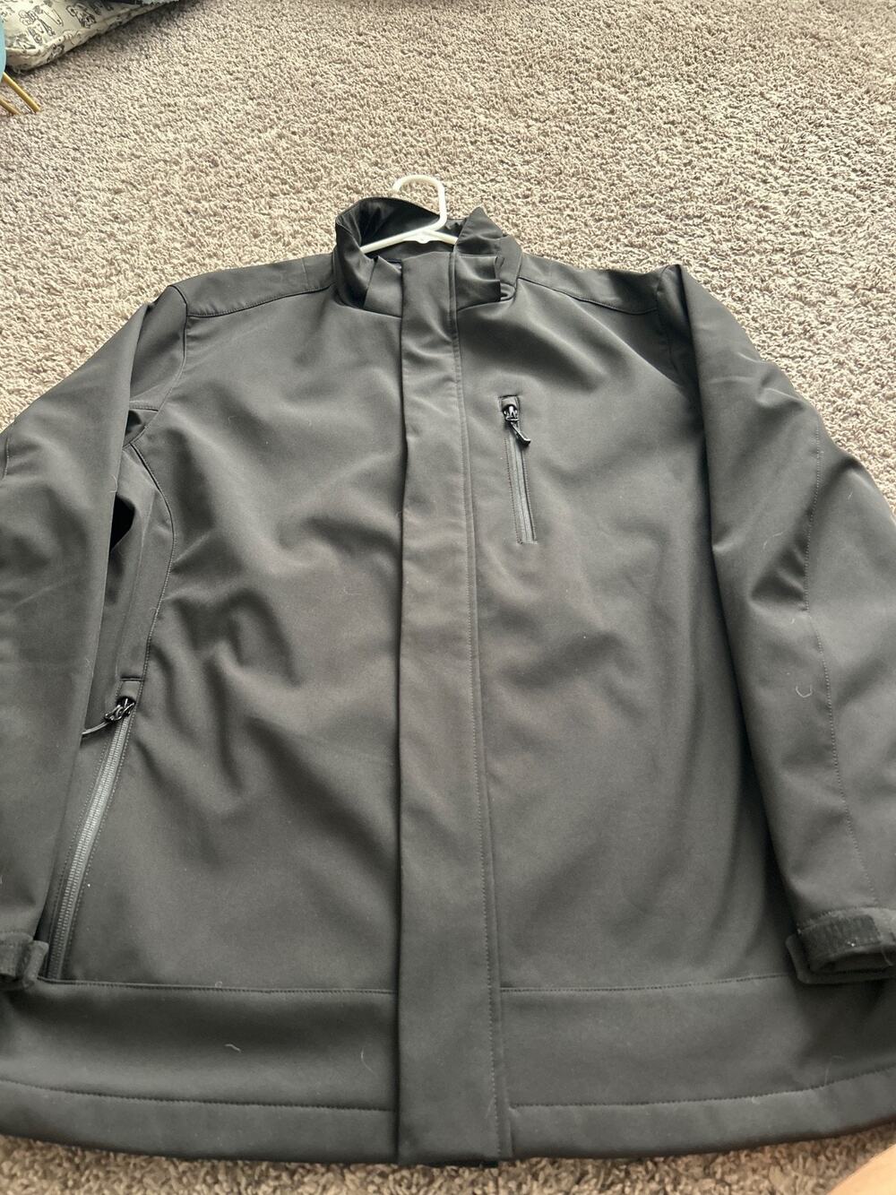 Cintas Design Collective Men's Technical Softshell Jacket Black Large
